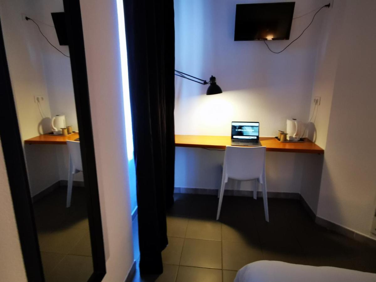Hotel Le Ponson Обена Экстерьер фото