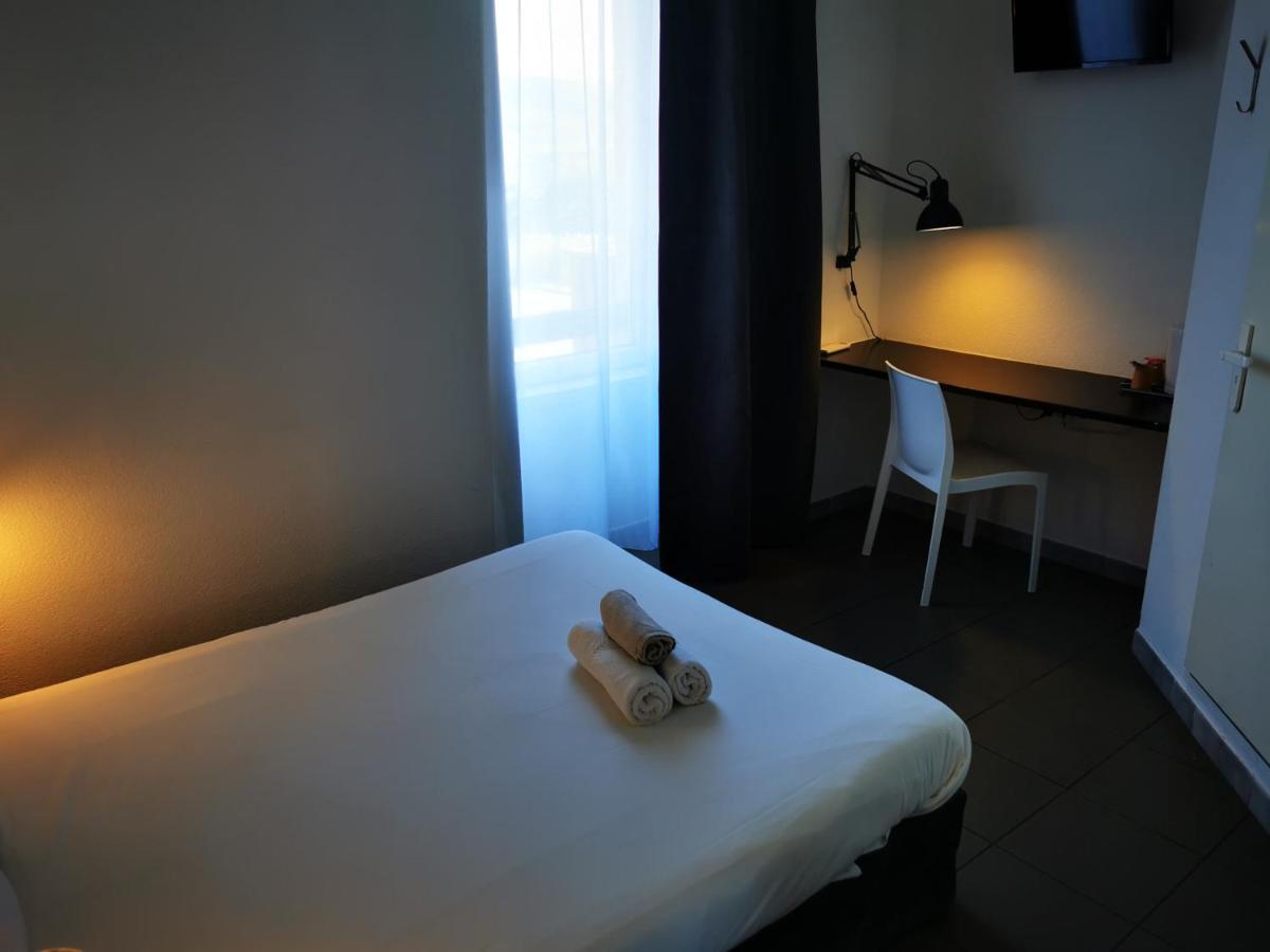 Hotel Le Ponson Обена Экстерьер фото