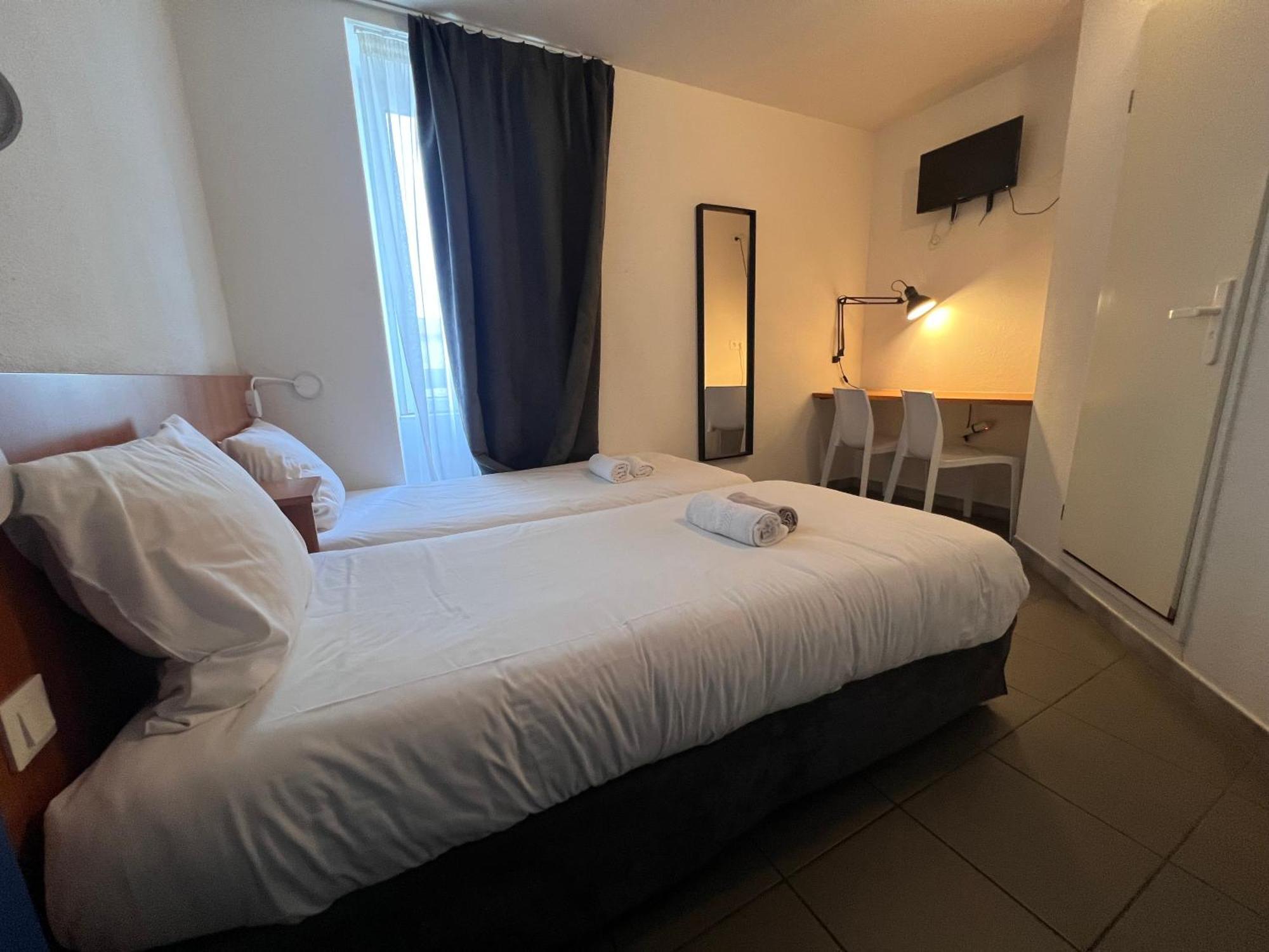 Hotel Le Ponson Обена Экстерьер фото